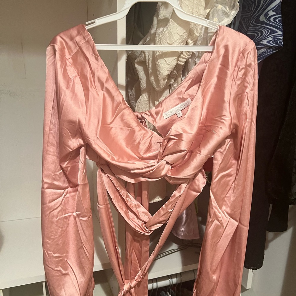 Crossed Front Long Sleeve Pink